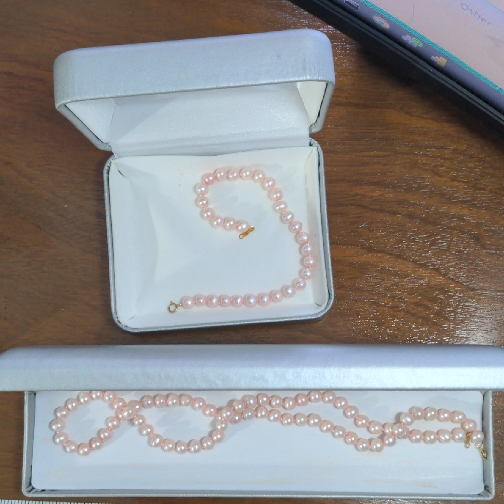 JCPenney Pink Pearl Bracelet Set
